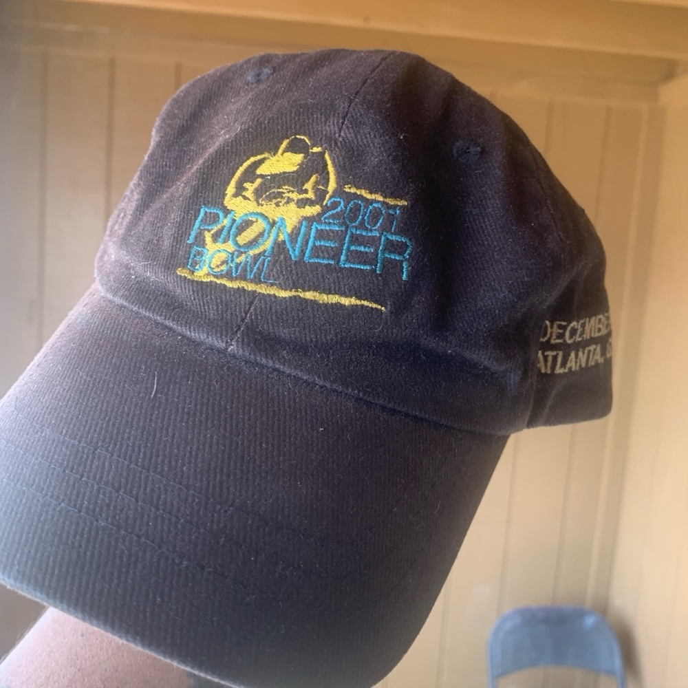 Black Pioneer Bowl 2001 Cap